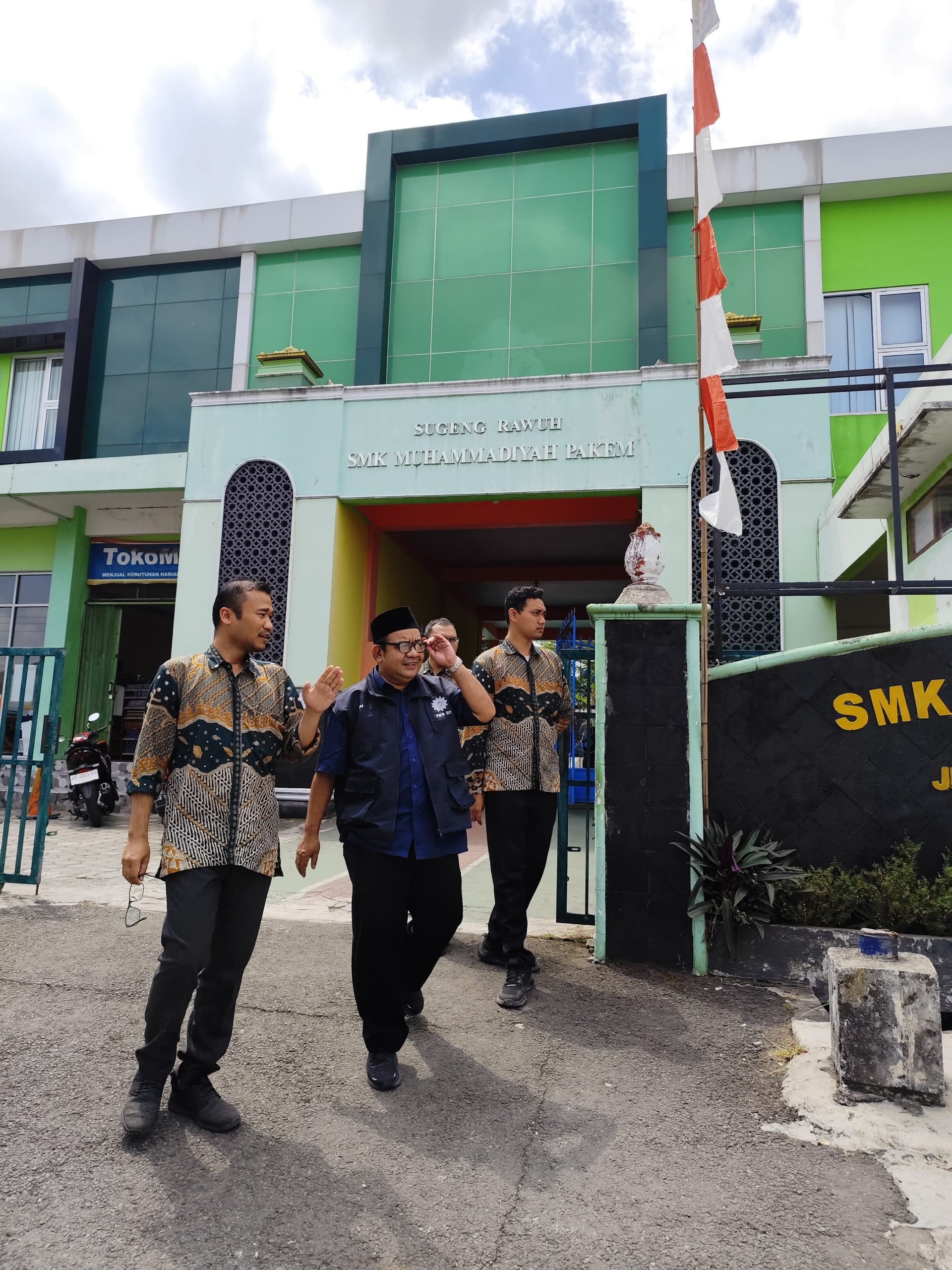 Kunjungan Sekretaris PWM DIY ke SMK Muhammadiyah Pakem