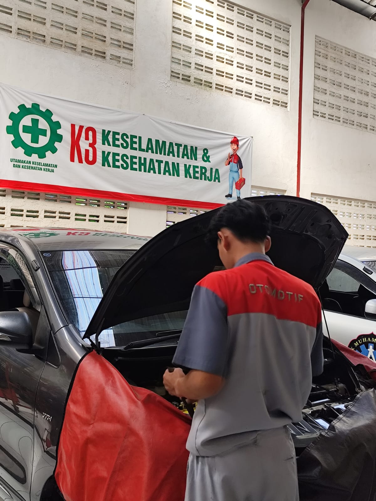 Tingkatkan Daya Saing, Siswa SMK Muhammadiyah Pakem Ikuti Sertifikasi Kompetensi Tune Up Injeksi